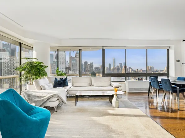 167 East 61st Street image 1 of 12