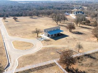 9438 Creek View Rd, Guthrie, OK 73044