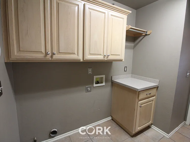 2808 Stonebrook Rd — Photo 78