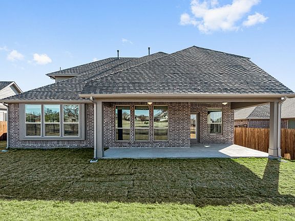 4th image of 2923 Lampasas Dr