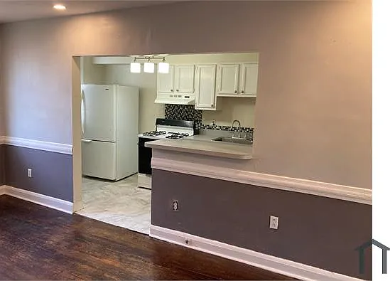 4313 Norfolk Ave #2 — Photo 2