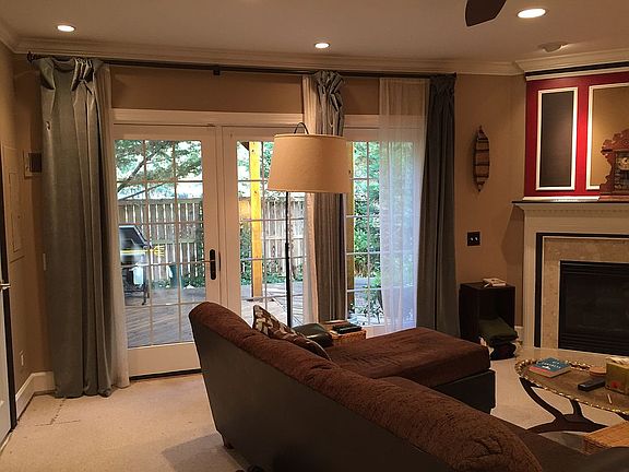 3rd image of 4638 Latrobe Pl