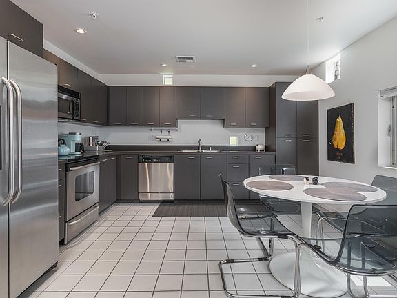 2nd image of 1111 W University Dr Unit 1014