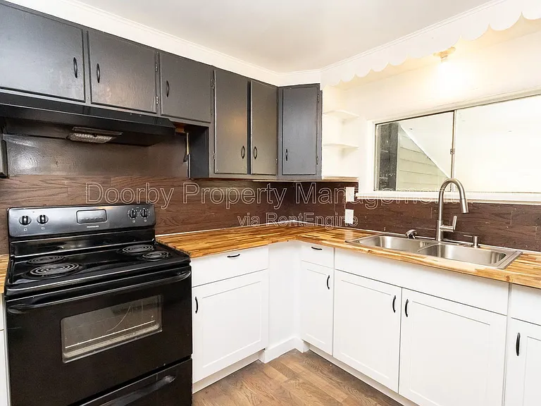 5270 Rotary Dr — Photo 1