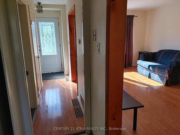 5th image of 36 Chesapeake Ave