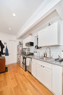 Rented by Living New York | media 4