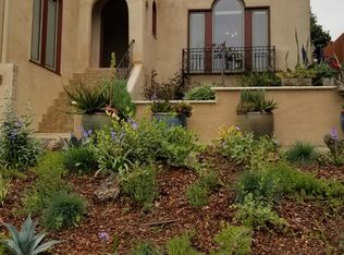 5424 Carlton St, Oakland, CA 94618