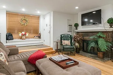 Rented by Friedman Roth Realty