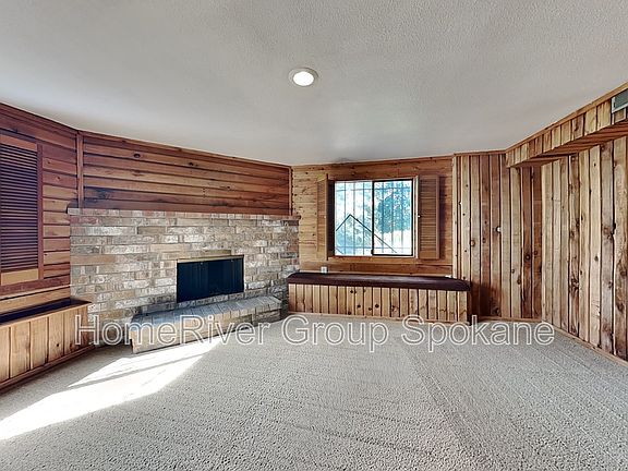 3rd image of 2321 E 35th Ave