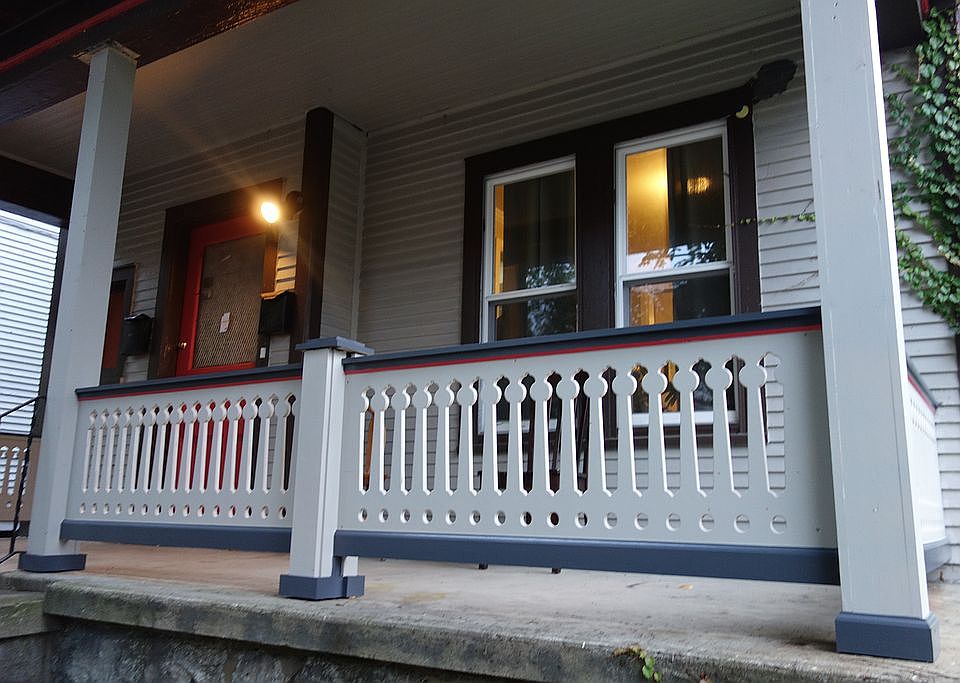 1st image of 238 W Utica St