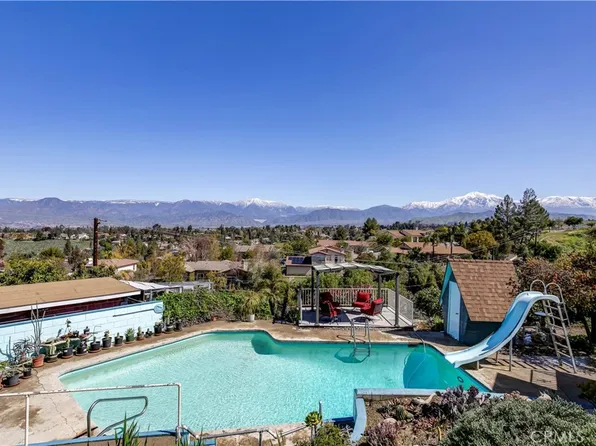 1505 Margarita Dr, Redlands, CA 92373