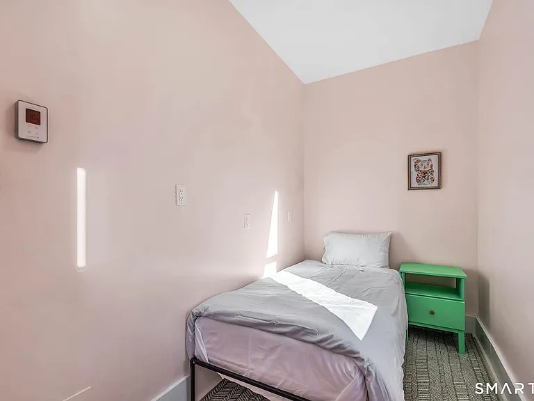 31 Canner St #1 — Photo 5