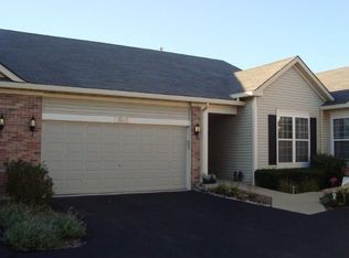 1648 W Cadillac Cir, Romeoville, IL 60446