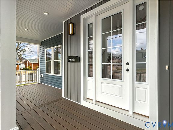 3rd image of 103 S Dunlop St