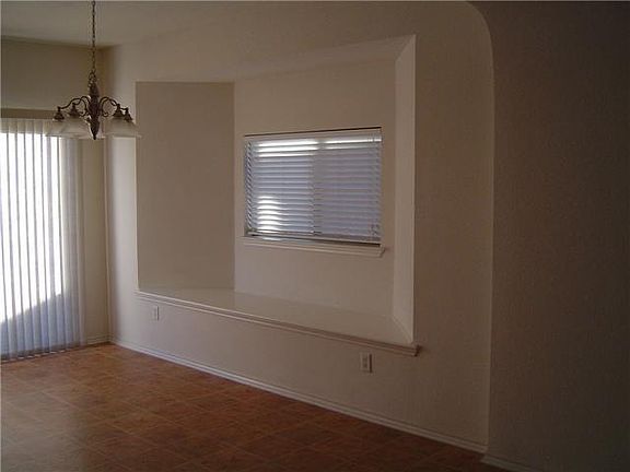 3rd image of 1855 Bayland St