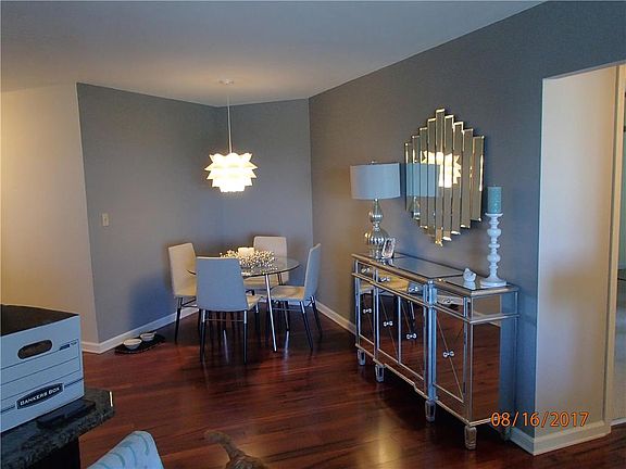 3rd image of 3838 Rainbow Blvd Unit 811