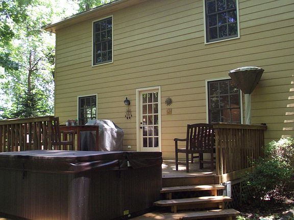 4th image of 6816 Ivanwood Dr #24