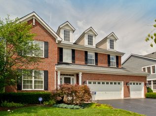 2286 Sarazen Dr, Vernon Hills, IL