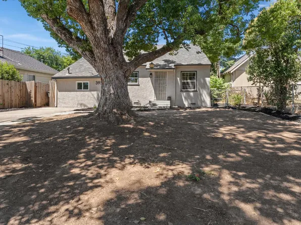 3952 28th St, Sacramento, CA 95820