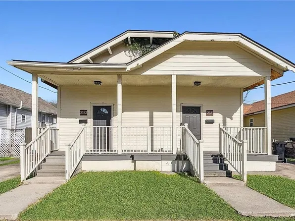 2621 Gen Taylor St, New Orleans, LA 70115