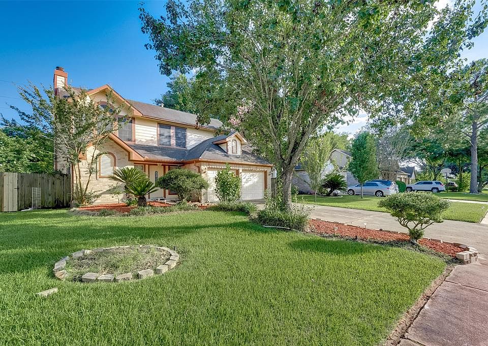 1st image of 21447 Park Timbers Ln