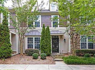 8312 Viewpoint Ln, Cornelius, NC 28031