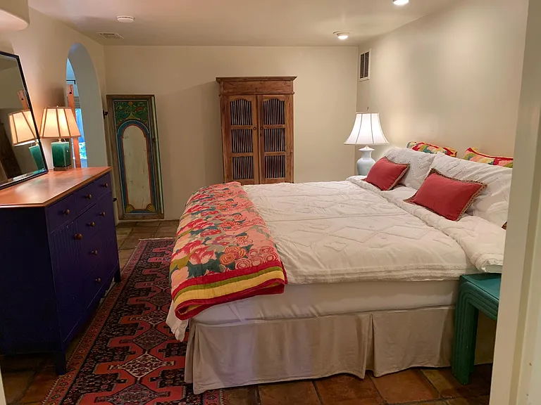 1827 Sycamore Canyon Rd — Photo 15