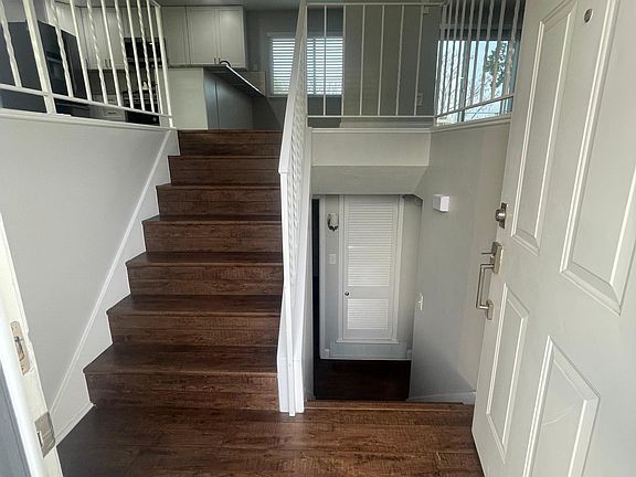 4th image of 918 Berrywood Dr