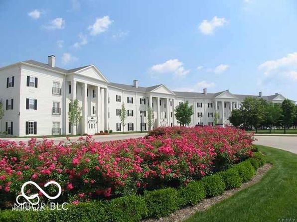 12938 University Cres APT 2B, Carmel, IN 46032