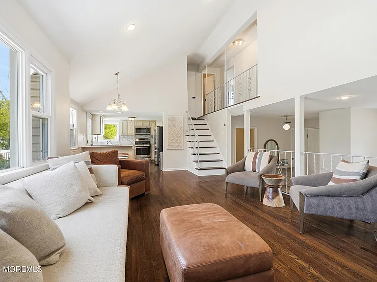 4 Cheryl Dr — Photo 19