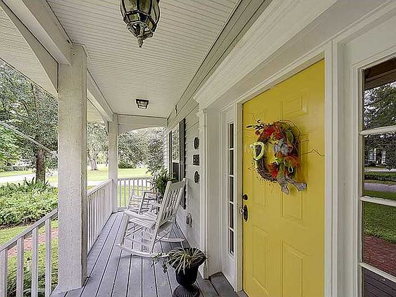 3rd image of 3607 1st Ave W