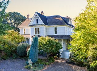 42366 SW Sandstrom Rd, Gaston, OR 97119