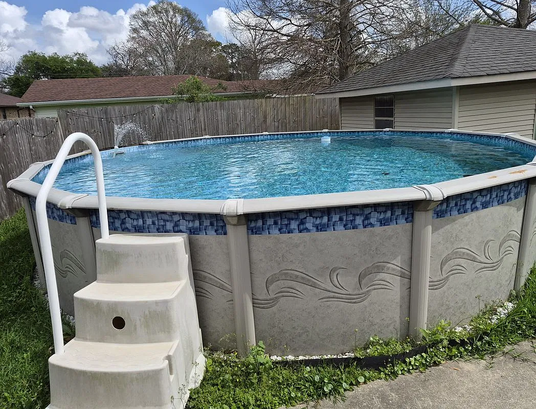3 bed, 2.0 bath, 1859 sqft, $1,900 — Photo 2