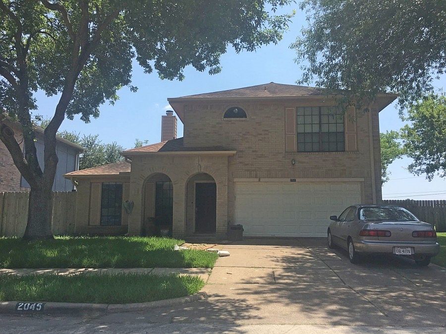 1st image of 2045 Wildwood Ridge Dr