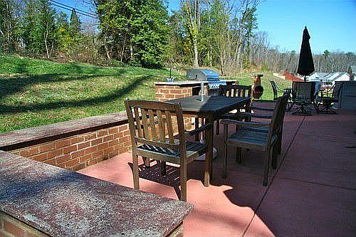 outdoor grill area