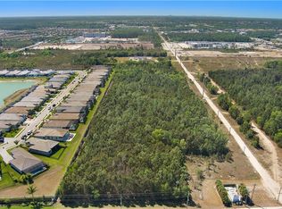 3810 Hacienda Lakes Pkwy, Naples, FL 34114