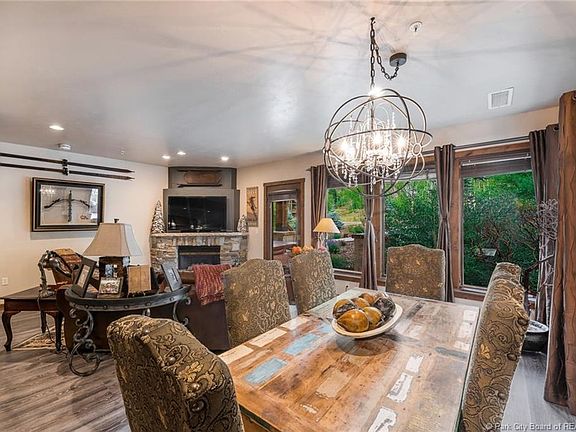 5th image of 2880 Deer Valley Dr E #6114