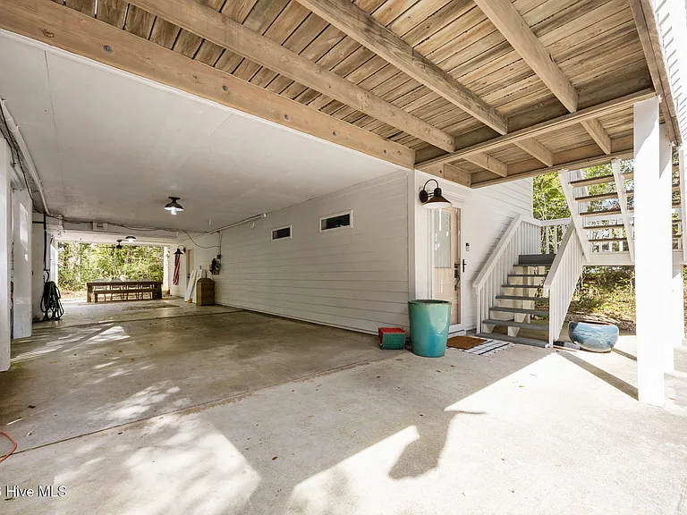 111 Ocean Oaks Dr — Photo 35