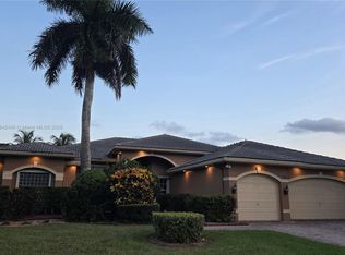 15088 SW 34th St, Davie, FL 33331