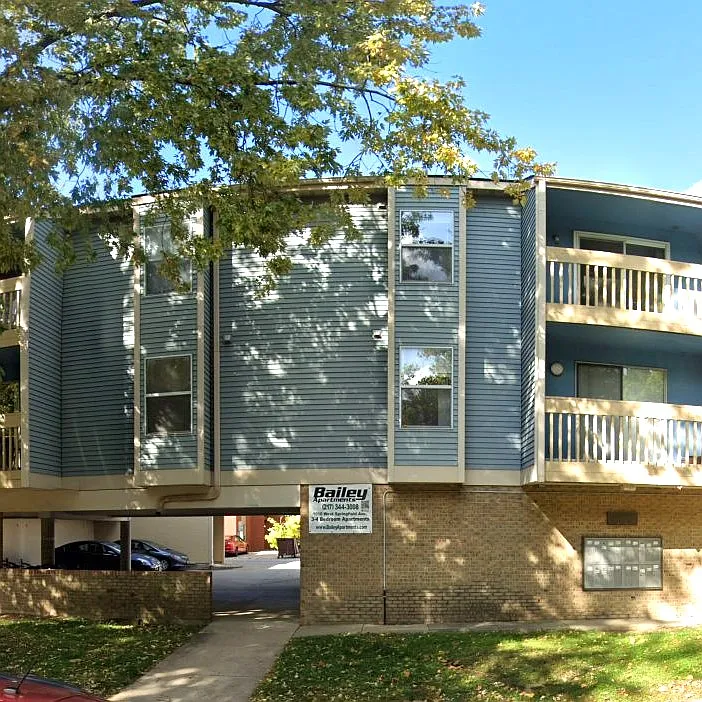 1010 West Springfield Avenue - Bailey 3BR
