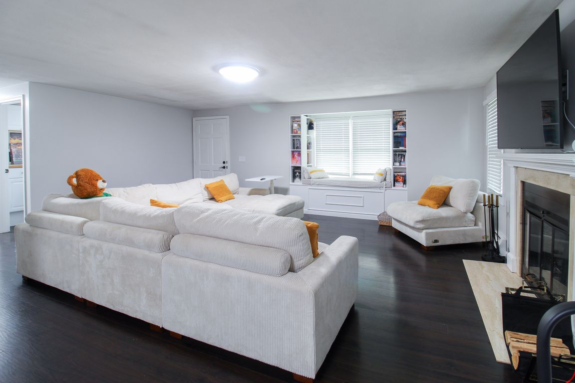 next background image