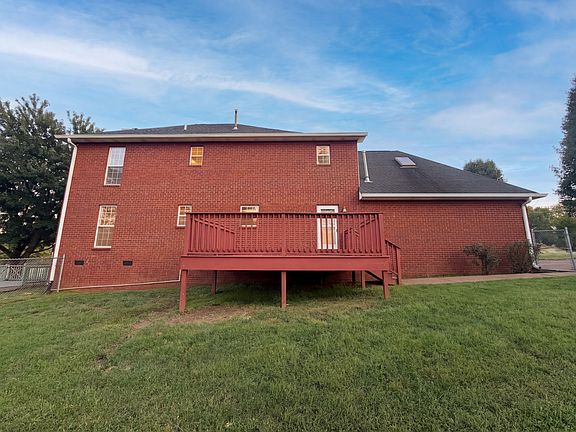 5th image of 407 Ranch Rd