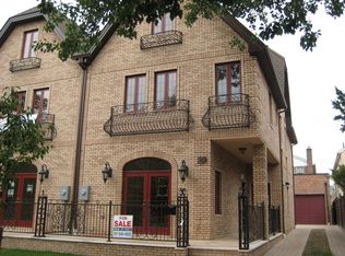 39 Girard St, Brooklyn, NY 11235