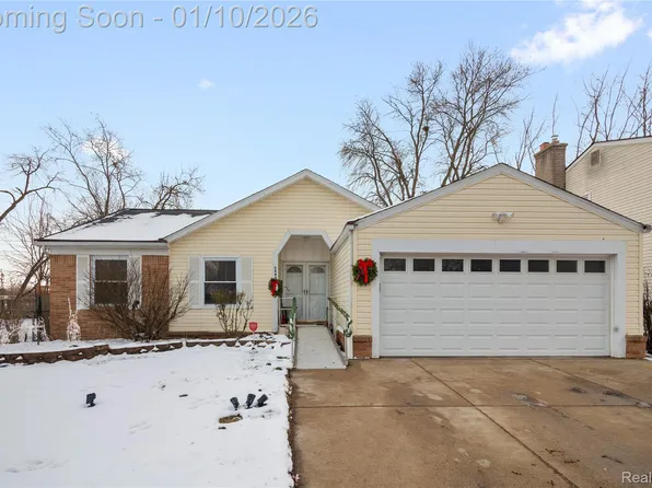 2443 Carriage Way, Ypsilanti, MI 48197