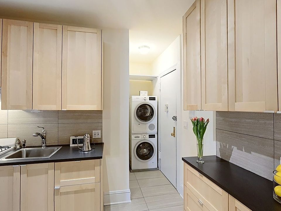 1st image of 411 W 44th St APT 16