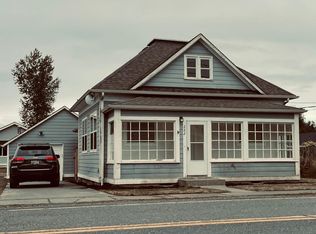 222 Front St, Sumas, WA 98295