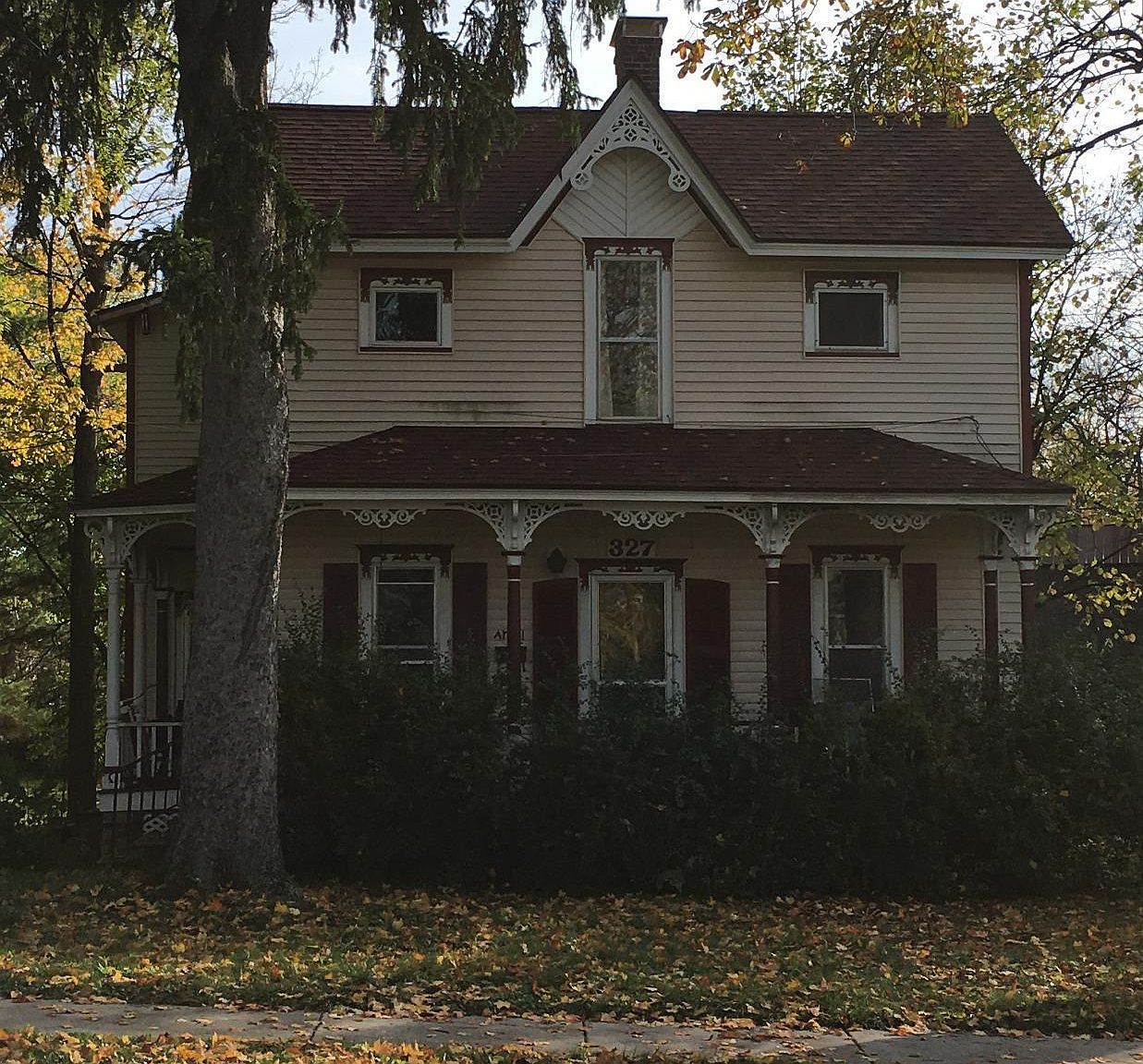 327 Reid Rd, Grand Blanc, MI 48439 Zillow