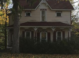 327 Reid Rd, Grand Blanc, MI 48439