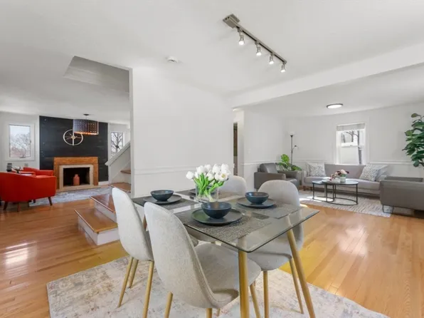 38 Piedmont Ave, Waltham, MA 02451