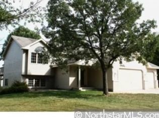 301 221st Ave NW, Oak Grove, MN 55011